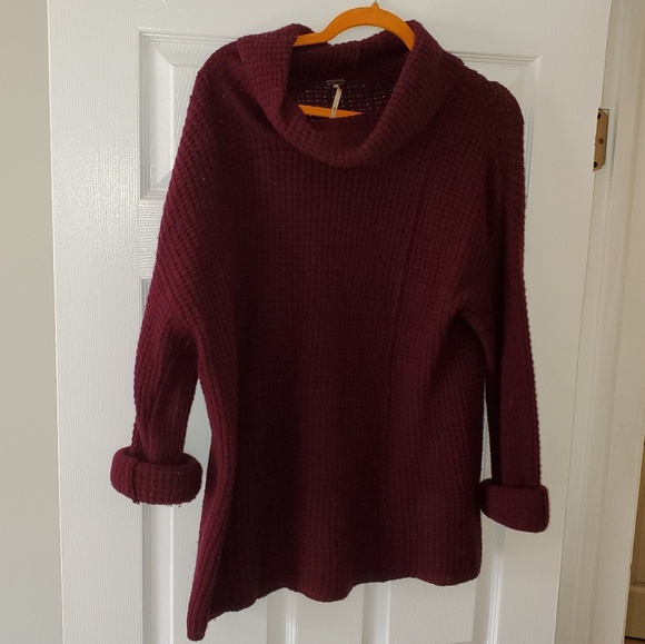 FREE PEOPLE MOCK TURTLE SWEATER - Picture 1 of 2